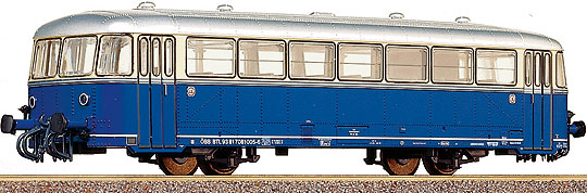 Rail bus trailer car class 7081<br /><a href='images/pictures/Roco/63019.jpg' target='_blank'>Full size image</a>